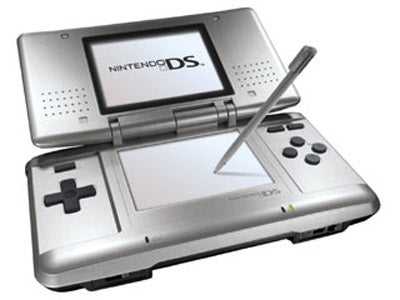 Nintendo DS Hopea (k&auml;ytetty)